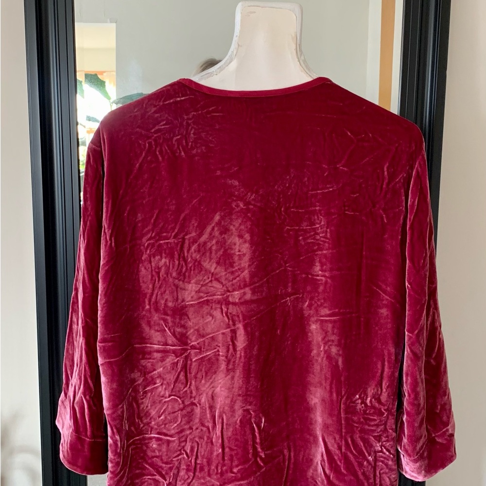 Tommy Bahama Velvet Top - Picture 4 of 7
